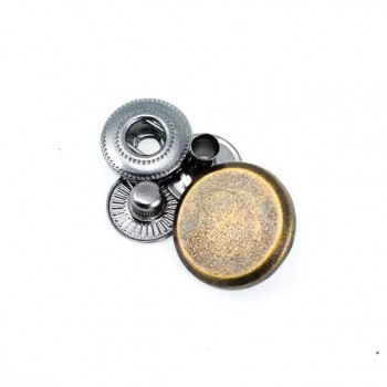 Düz Para Tipi Çıtçıt Düğme 15 mm - 24 boy E 624