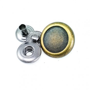 Mineli Çıtçıt Düğme Sade ve Şık 18 mm 29 boy E 989