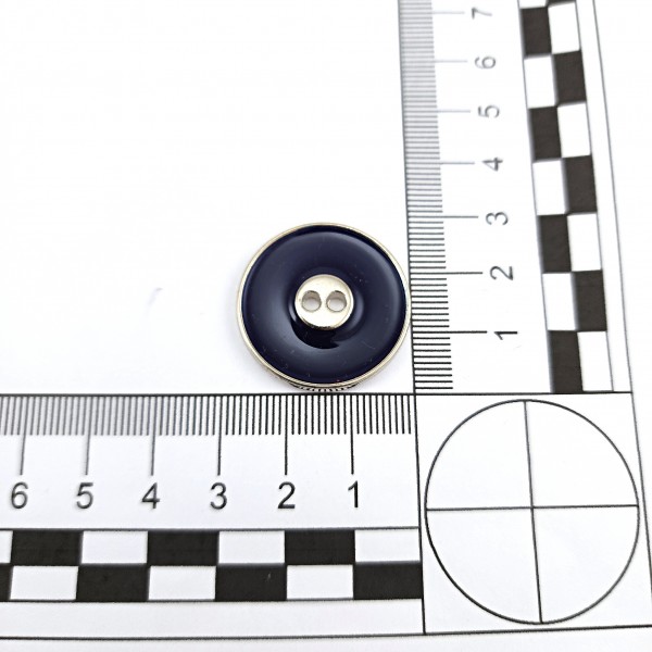 İki Delikli Mineli Metal Düğme 27,6 mm 44 boy Mont ve Trençkot Düğmesi E 887