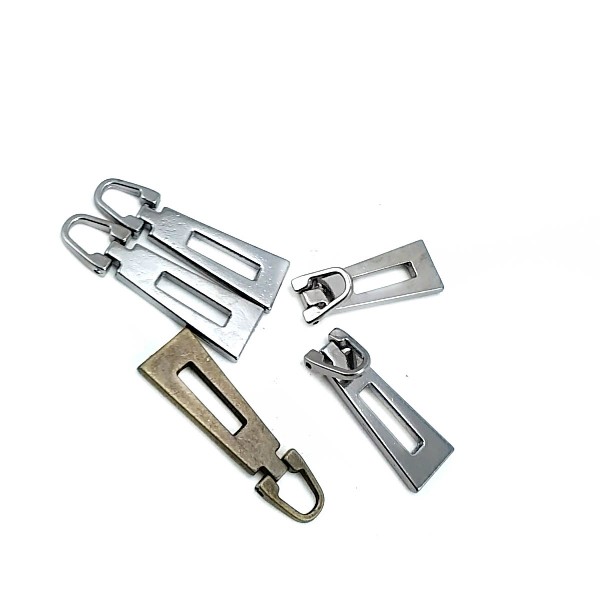 Metal Zipper Pullers 30 mm  Stylish Design E 1597
