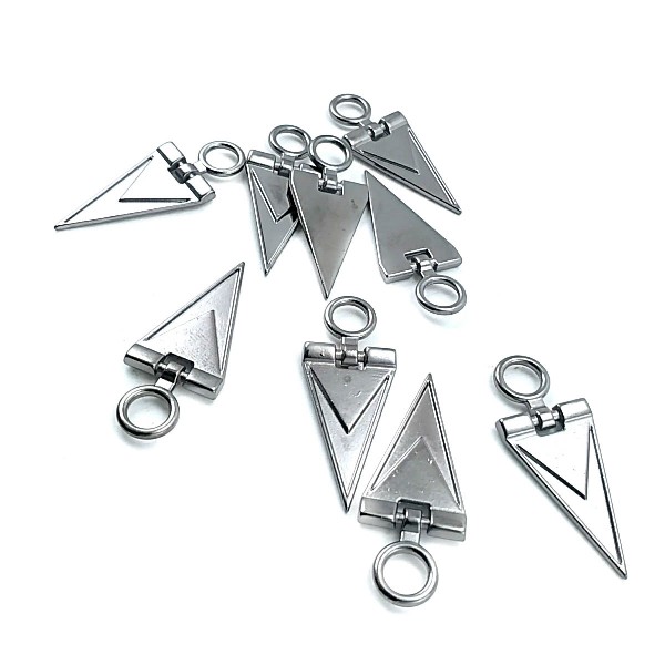 Zipper Pull 4 cm With Black Epoxy Triangle Shape Zipper Pulls for Coats and Jackets E 1787
